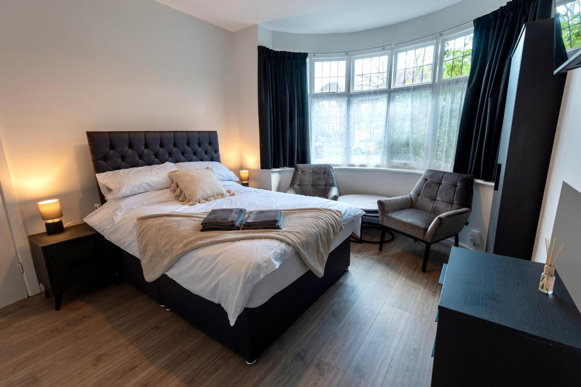 Single Room In Brand New 5 Bedroom Home BW Room 2 Solihull Buitenkant foto